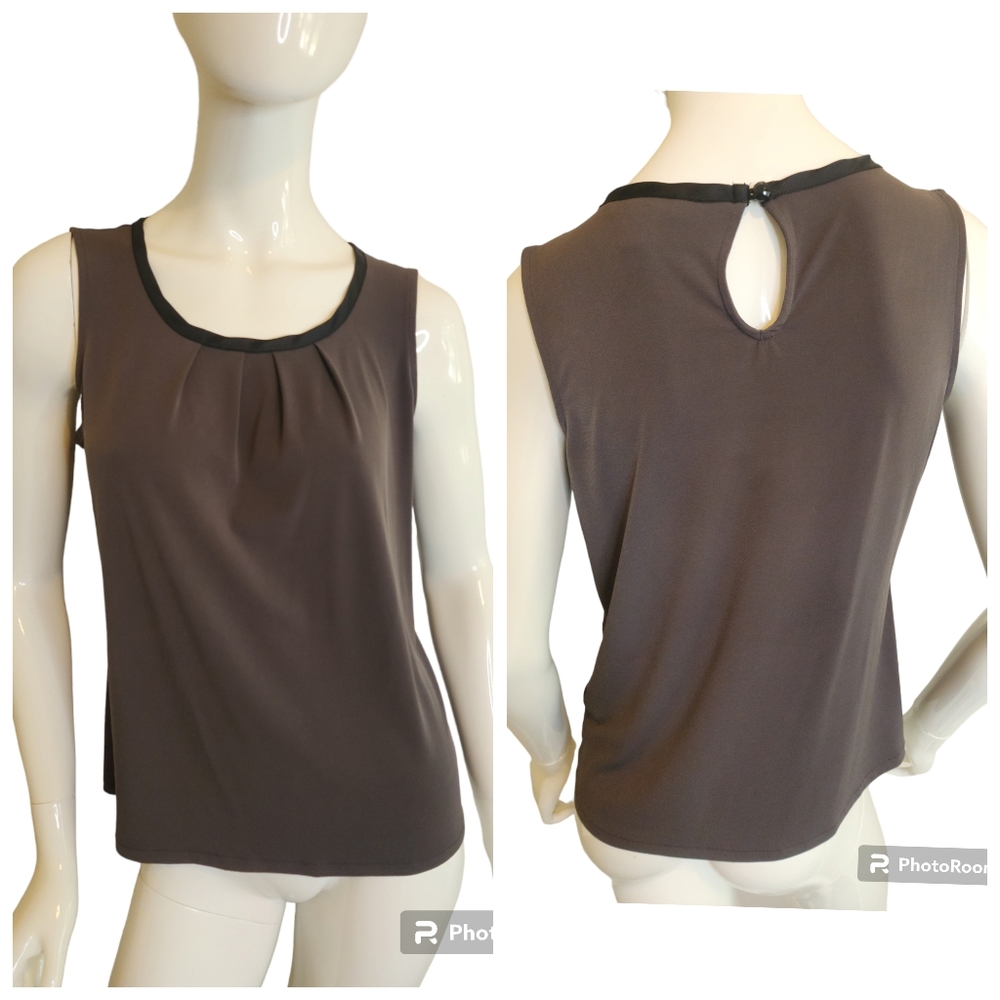 Banana Republic Brown/Olive Satin Black Trim Keyhole Back opening w/ button Army